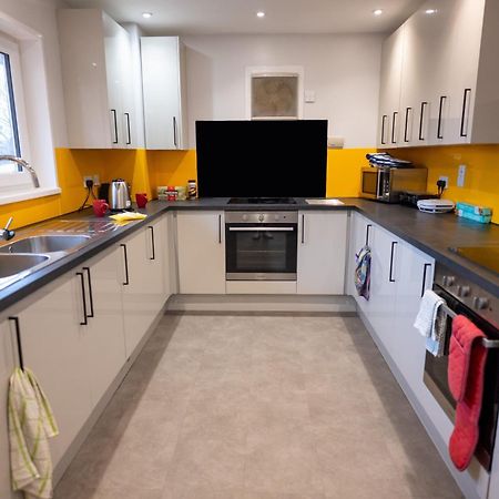Plas Gwyn Halls, Cardiff Met University エクステリア 写真